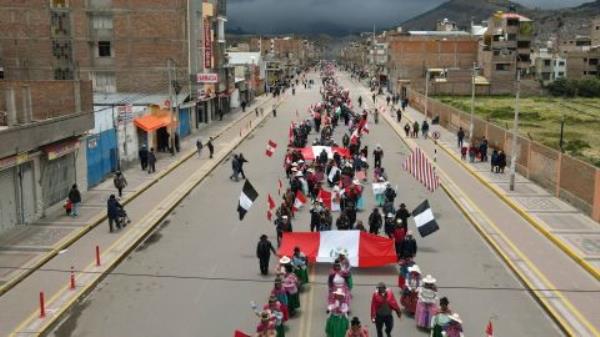 Demo<em></em>nstrators stage a protest against the government of President Dina Pouluart and demand its resignation, in Puno, Peru, on January 19, 2023. 